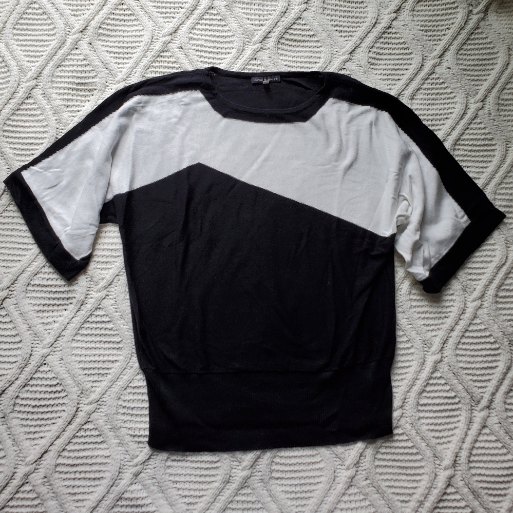 Cable and Gauge Black and White Top